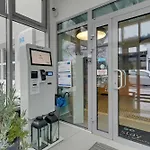 So - Self Check-in 4*