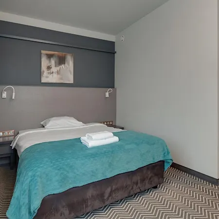 So - Self Check-in Bed & Breakfast 4*