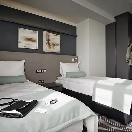 Bed and Breakfast So 4*