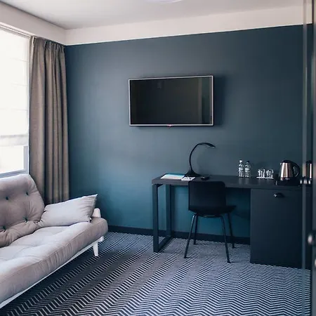 فندق مبيت وإفطار So - Self Check-in 4*