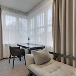 Alojamento de Acomodação e Pequeno-almoço So - Self Check-in 4*